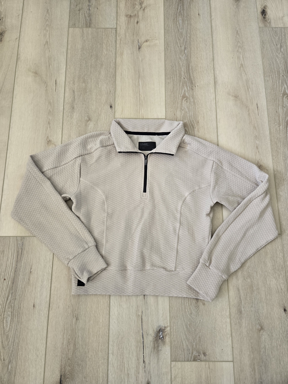 UNRL Women's Elevation Textured Half-Zip Sand Pullover Size Medium NWOT